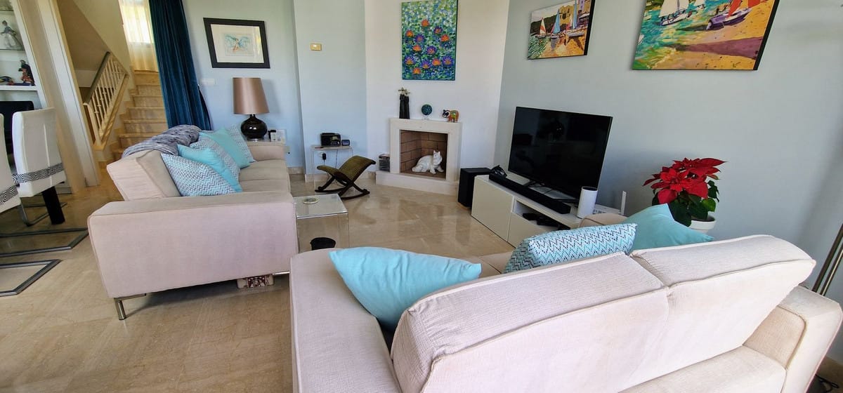 Drie-slaapkamer stadswoning in Cabopino in Cabopino - foto 5