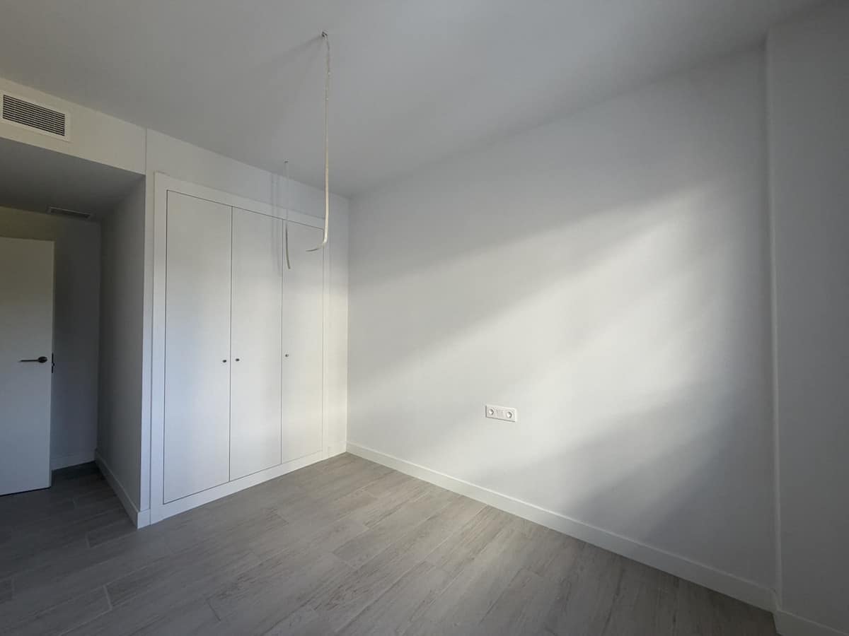 Drie-slaapkamerappartement in Estepona in Estepona - foto 11