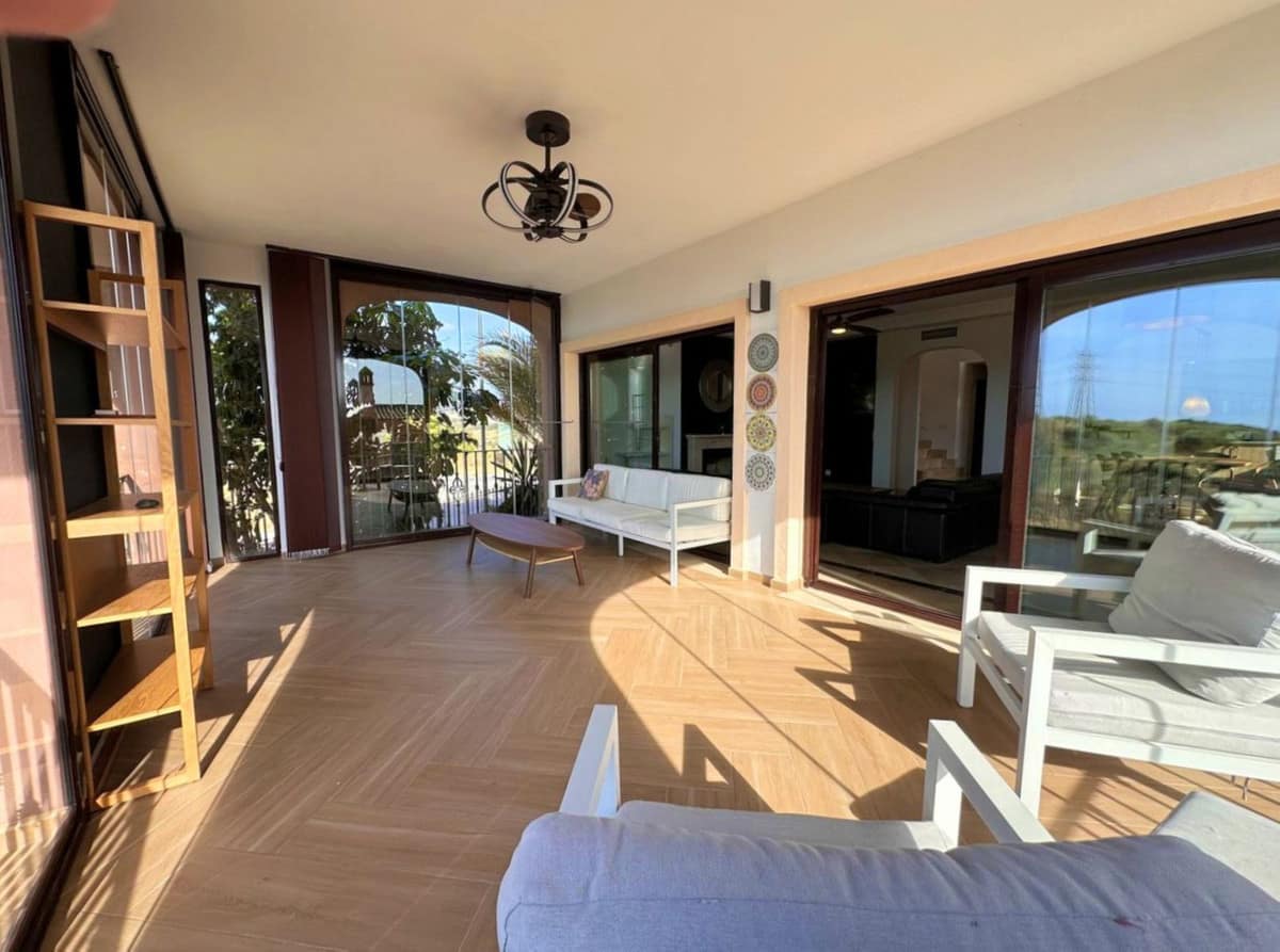 Ruime 5-slaapkamer villa in Estepona met panoramisch uitzicht in Estepona - foto 14