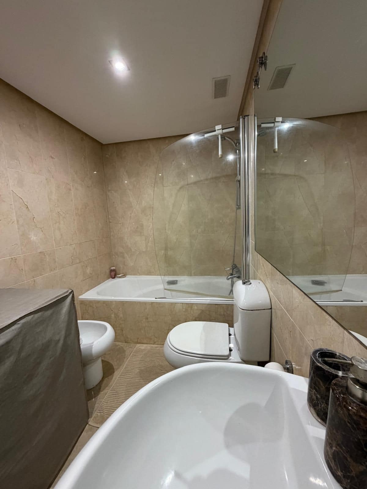 Appartement met 2 slaapkamers in Marbella in Marbella - foto 11