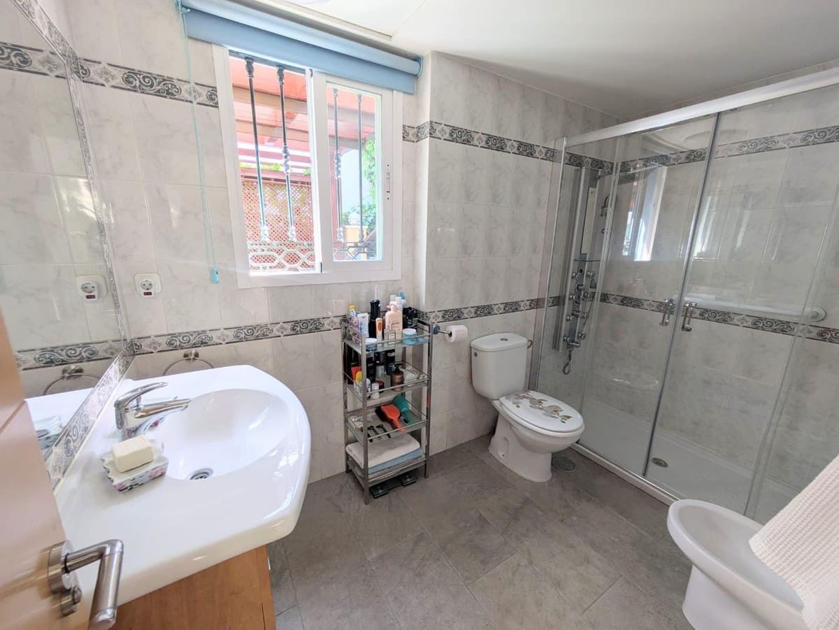 Vijf-slaapkamer villa in Málaga (La Malagueta – Monte Sancha) in Málaga - foto 20