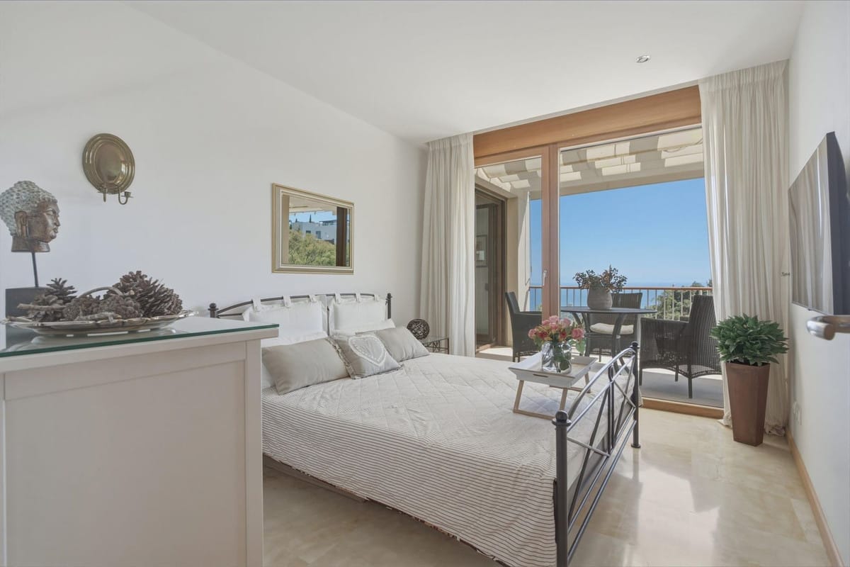 3 bedroom Apartment in Altos De Los Monteros in Altos de los Monteros - foto 11