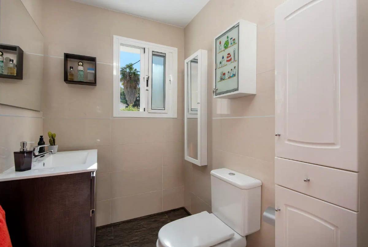 Vrijstaand huis met 5 slaapkamers in Torremolinos in Torremolinos - foto 12