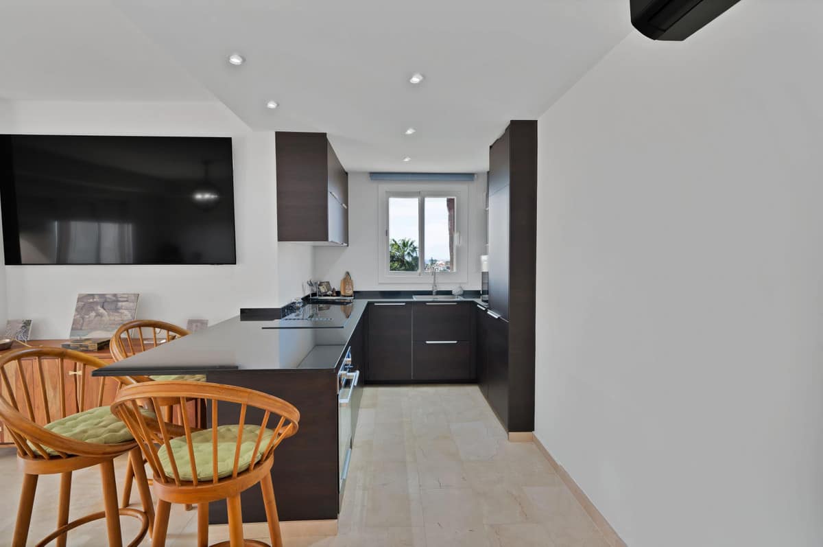 Appartement met 1 slaapkamer in Marbella Oost (Elviria) in Marbella - foto 6