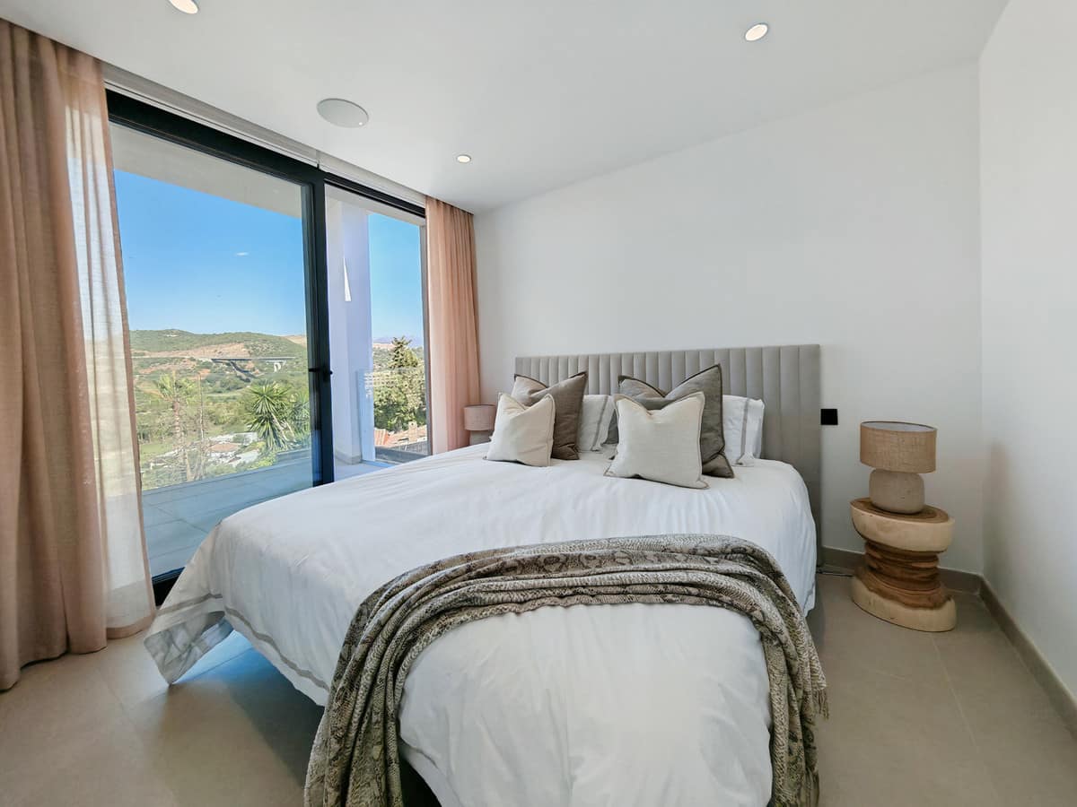 Villa met 5 slaapkamers in Estepona in Estepona - foto 20