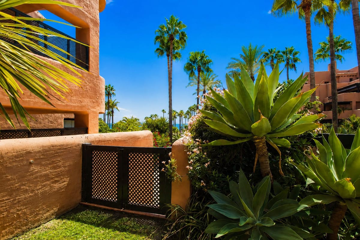 2-slaapkamer appartement met privé tuin in Estepona in 36.4268068 - foto 5
