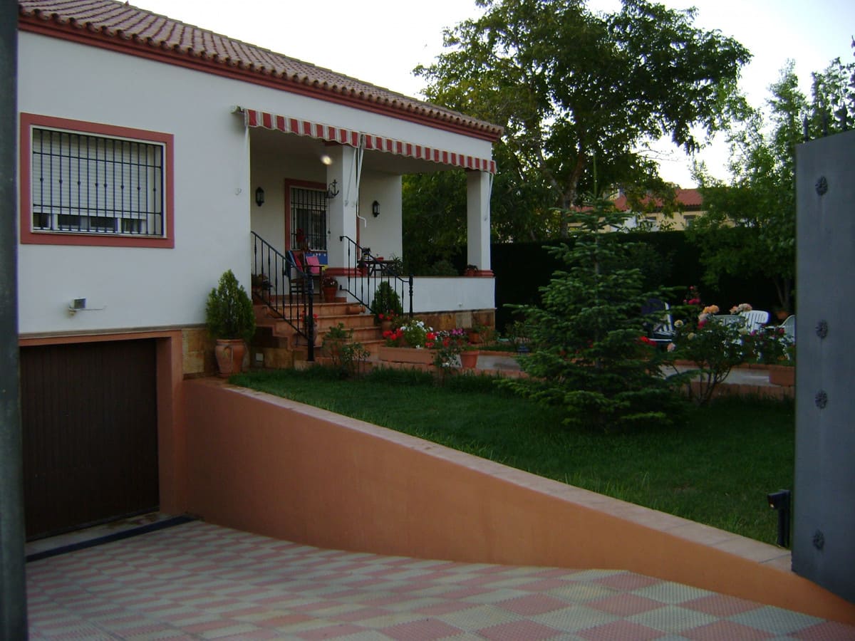 Drie-slaapkamerwoning in Cuevas del Becerro in Cuevas del Becerro - foto 2
