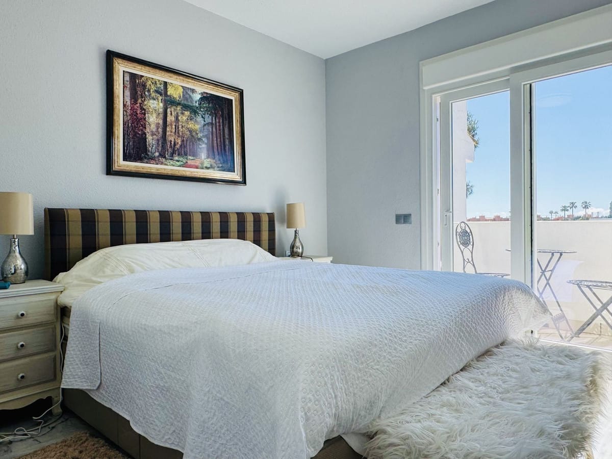 4-slaapkamer Stadswoning in La Duquesa in La Duquesa - foto 18