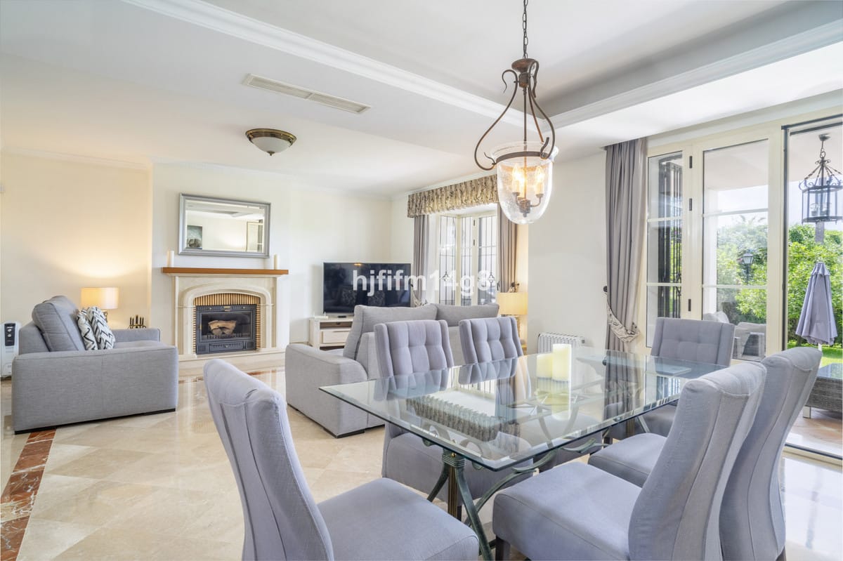 3-slaapkamer stadswoning in Nueva Andalucía in Nueva Andalucía - foto 4