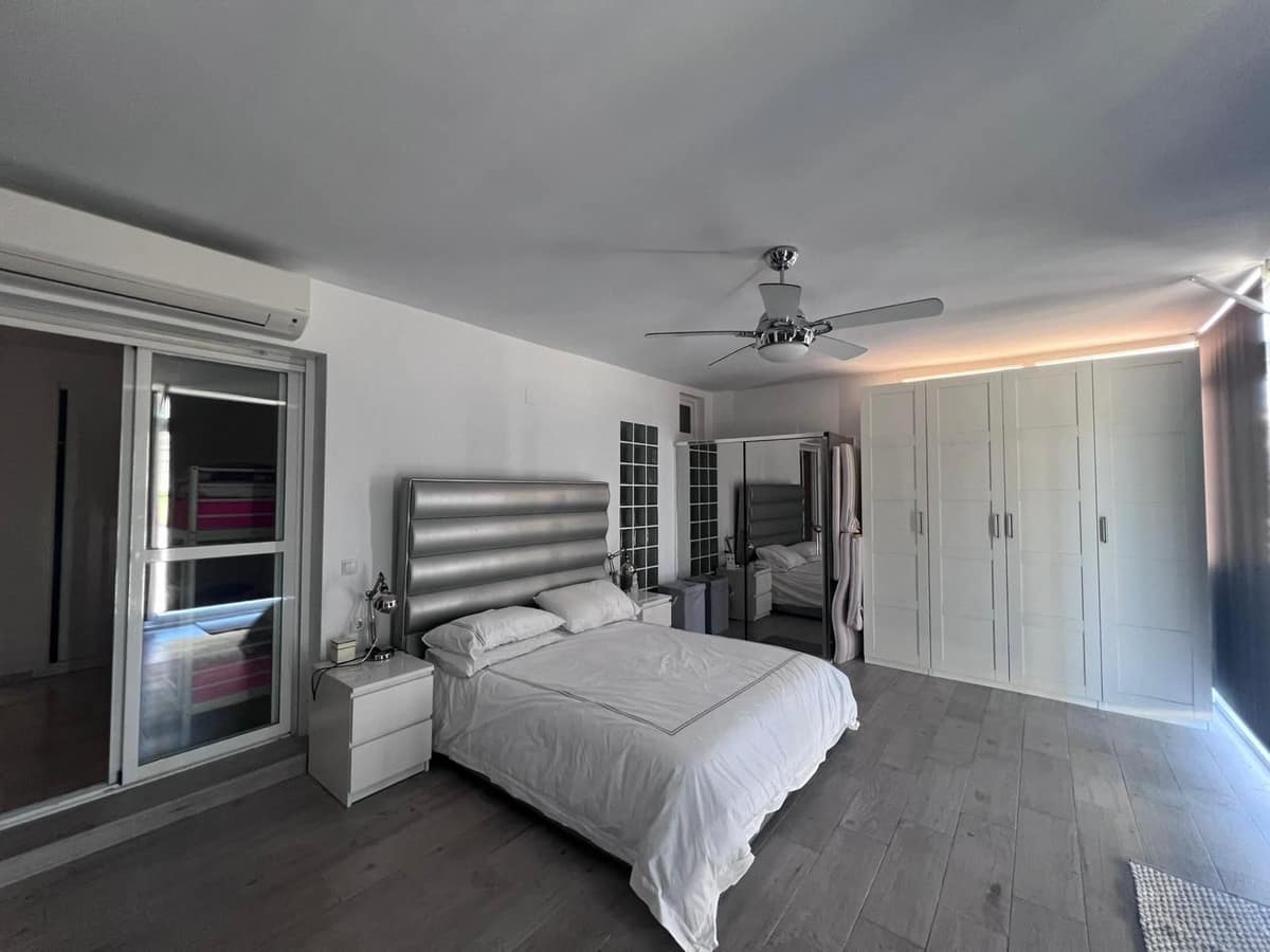2 bedroom Apartment in Puerto Banús in Puerto Banús - foto 11