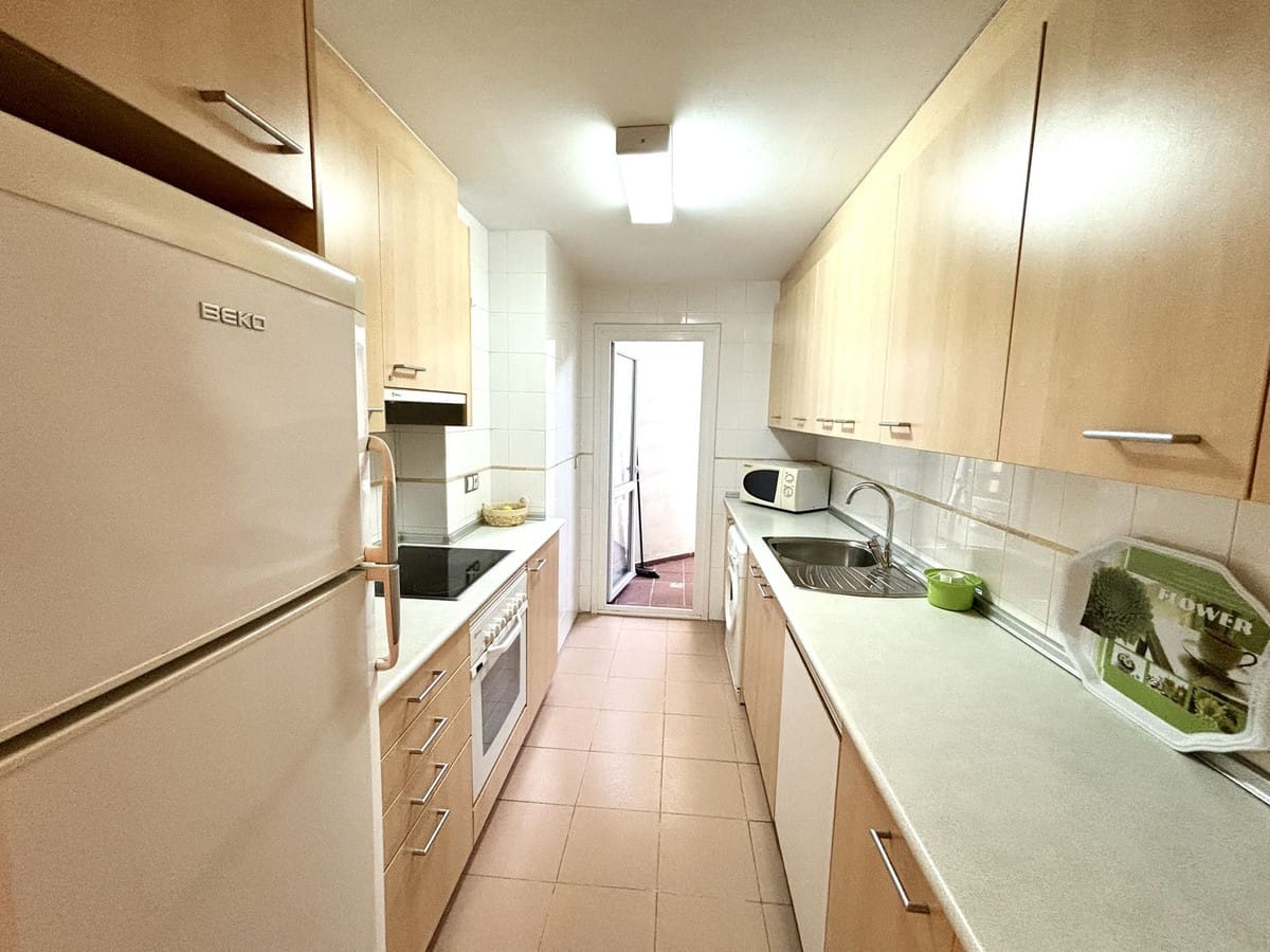 Appartement op de begane grond in Estepona, Costa del Sol in San Luis de Sabinillas - foto 6