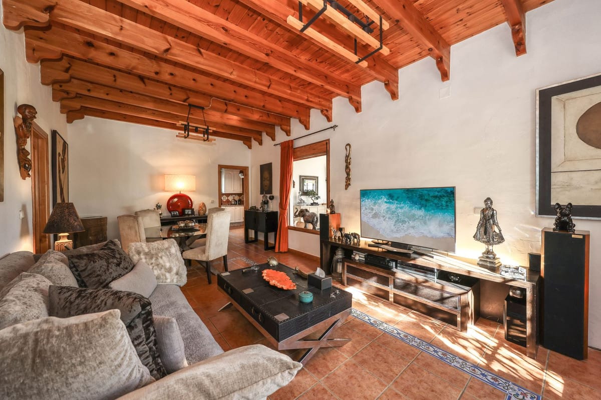 Vrijstaande finca met open uitzichten in Coín in Coín - foto 9