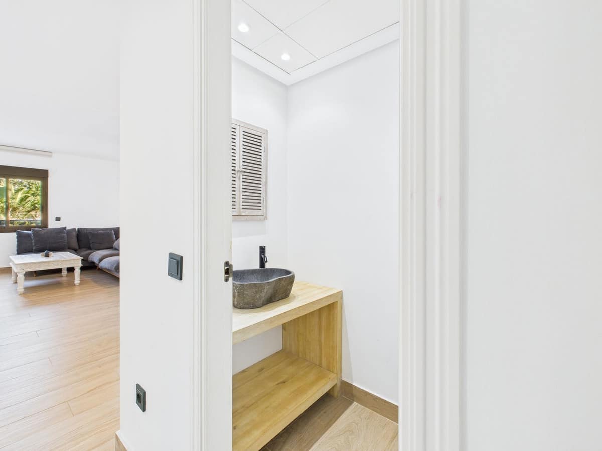 3-slaapkamer appartement aan de kust in La Duquesa – Marina Duquesa in La Duquesa - foto 11