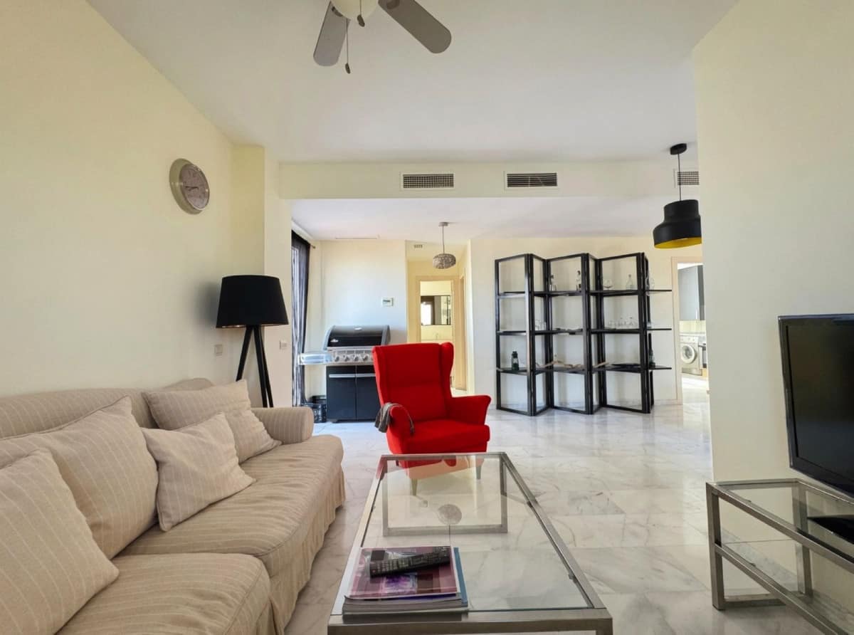 Frontline Golf duplex penthouse met panoramisch zeezicht – Valle Romano, Estepona in Valle Romano - foto 2
