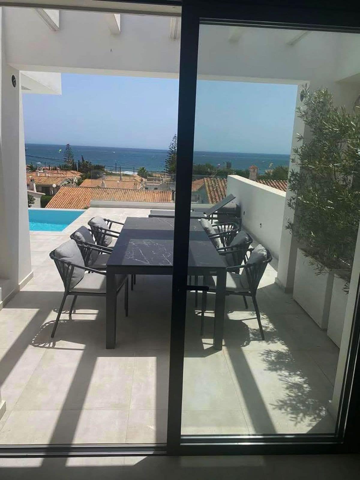 Moderne villa in El Chaparral, Málaga in El Chaparral - foto 11