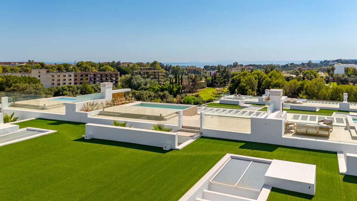 Spectaculair 2-slaapkamer penthouse met privézwembad en panoramisch uitzicht in Marbella in Marbella - foto 6
