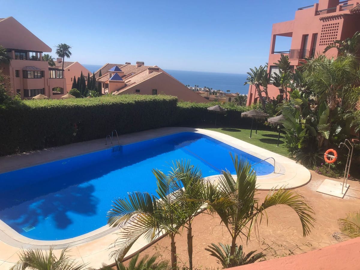 2-slaapkamer appartement in Calahonda met 100 m² privéterras in Calahonda - foto 6