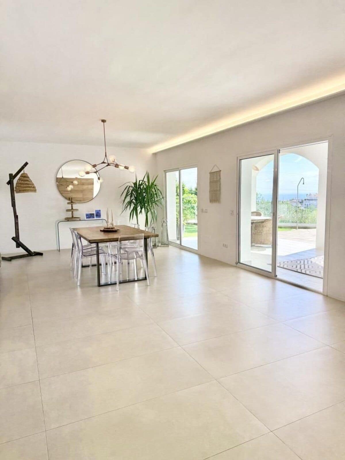 3-slaapkamer villa in Riviera del Sol met privézwembad in Riviera del Sol - foto 16