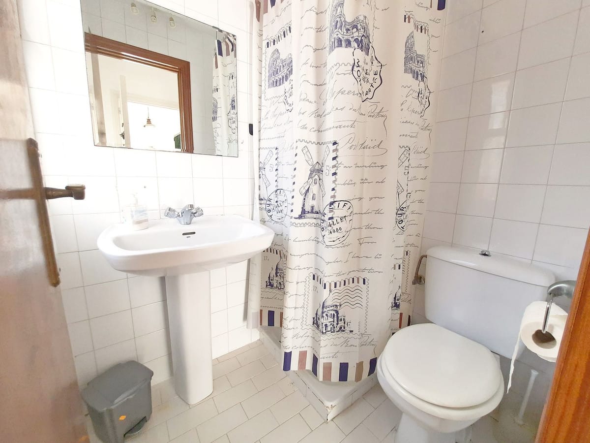 Rijtjeswoning met 4 slaapkamers in Las Lagunas de Mijas Costa in Las Lagunas - foto 4