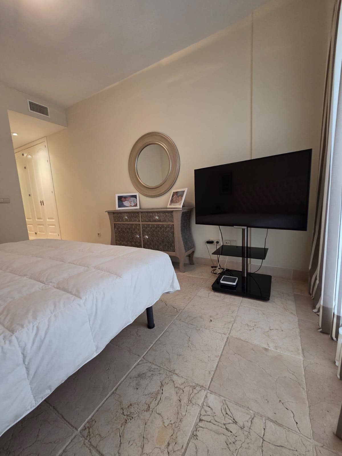 2 bedroom Apartment in Estepona in Estepona - foto 8