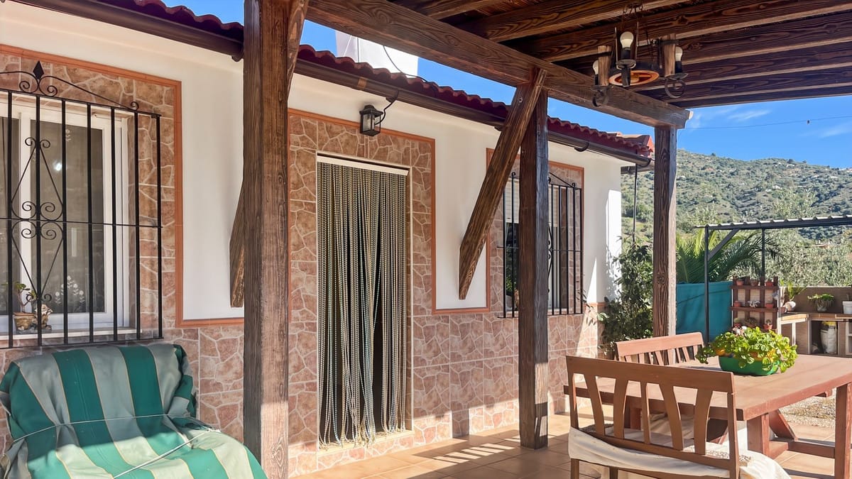 Finca met 4 slaapkamers nabij Comares in Comares - foto 11