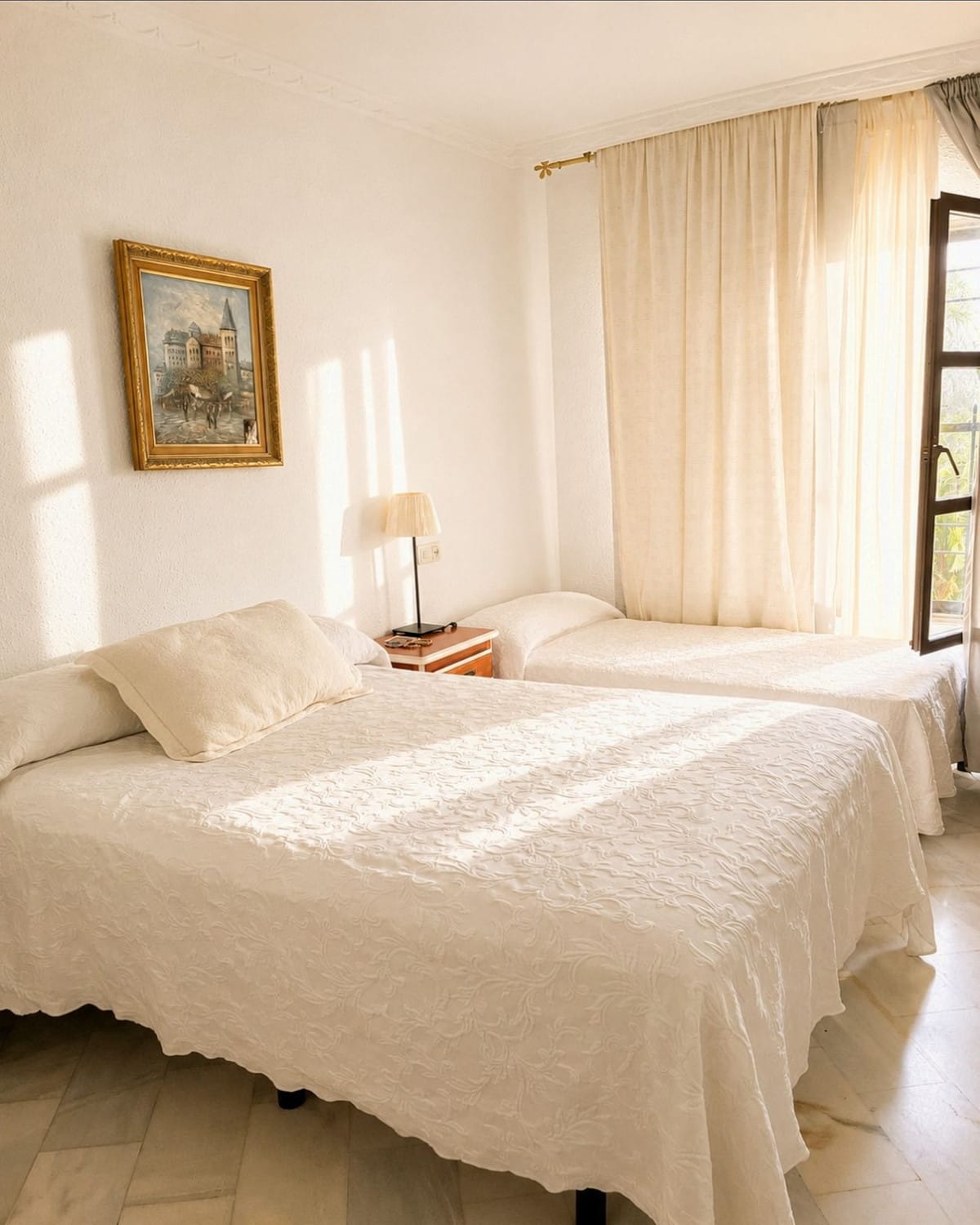 Uitzonderlijk gelijkvloers 2-slaapkamer appartement met zeezicht en ruim terras – Miraflores, Mijas Costa in Miraflores - foto 7
