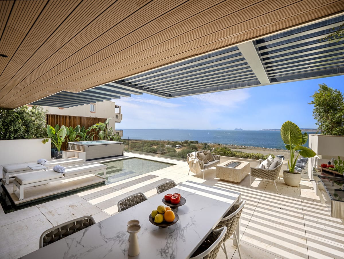 2 bedroom Apartment in Estepona in Estepona - foto 2