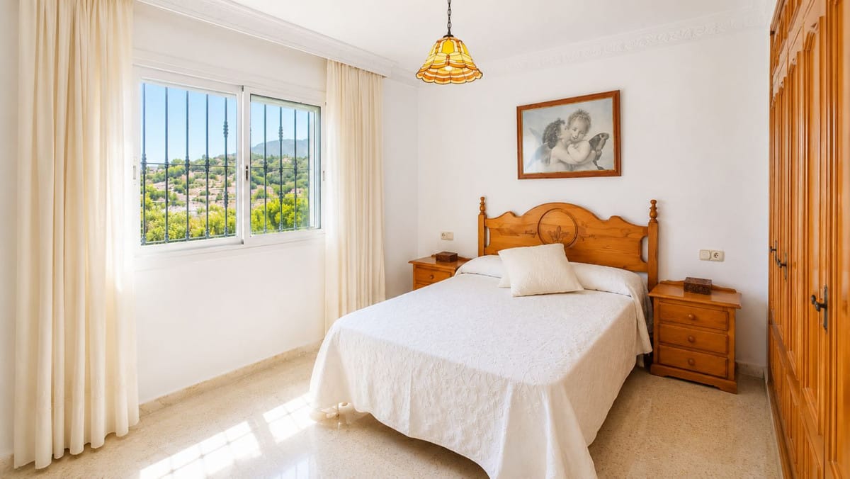 Huis met 3 slaapkamers in Estepona in Estepona - foto 18