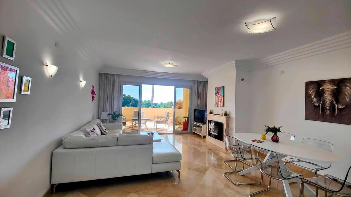 Drie-slaapkamer appartement in Majestic Hills, Casares in Casares - foto 9