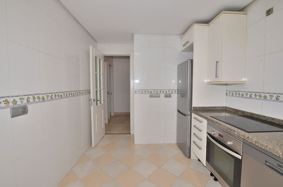 Drie-slaapkamerappartement in Torrequebrada in Torrequebrada - foto 11