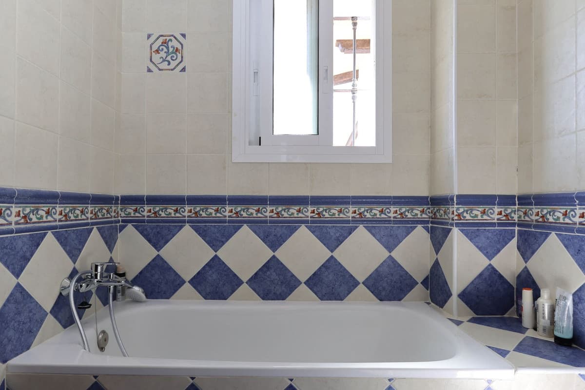 Huis met 3 slaapkamers in Guaro in Guaro - foto 17