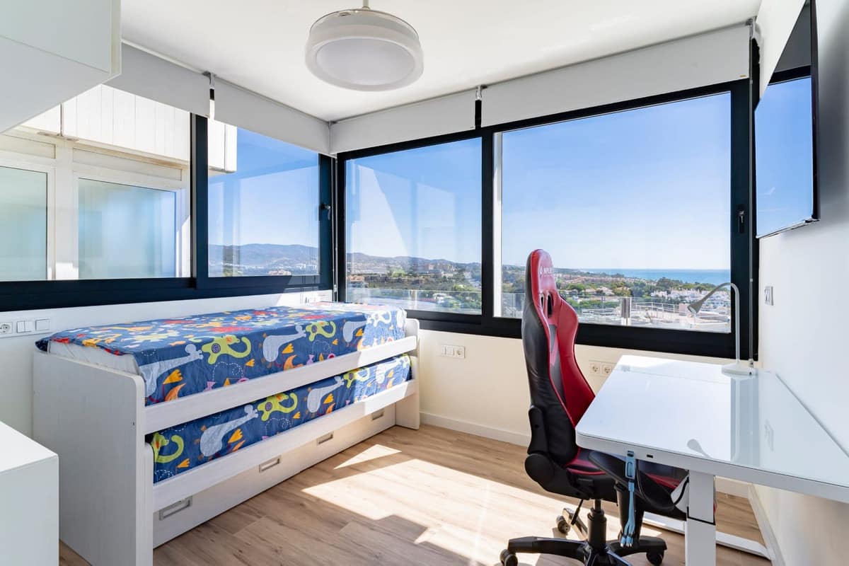 3-slaapkamer appartement in Marbella in het enige wolkenkrabbergebouw in Marbella - foto 16