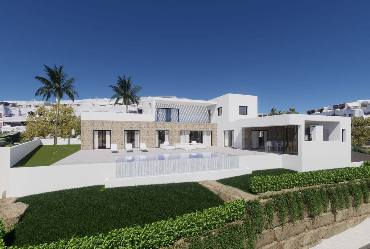 Plot in Estepona in Estepona - foto 2