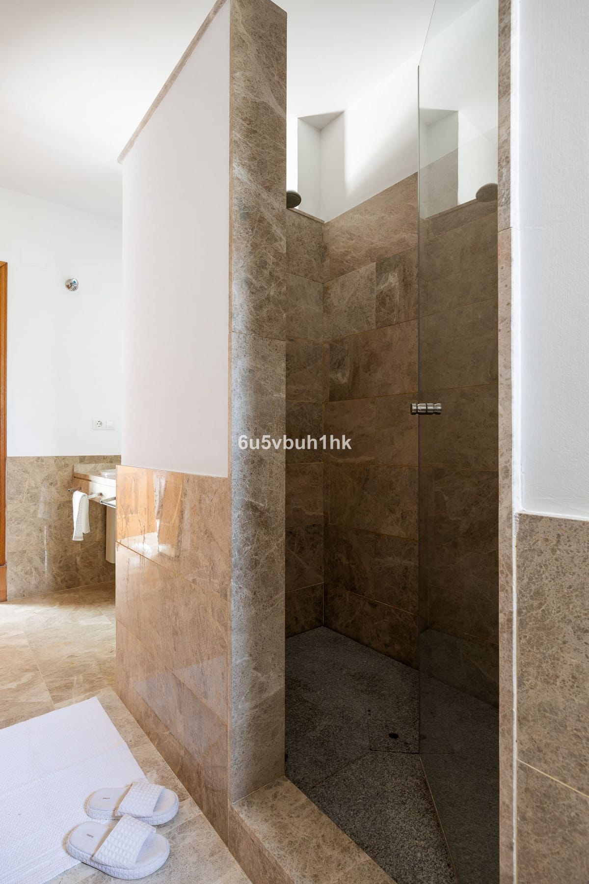 Villa met 4 slaapkamers in Santa Clara, Málaga in Santa Clara - foto 13