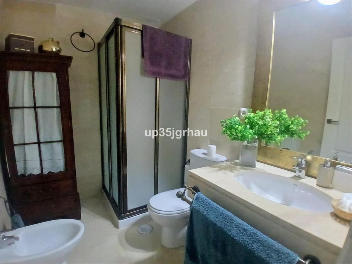 Appartement met 2 slaapkamers in Estepona in Estepona - foto 11