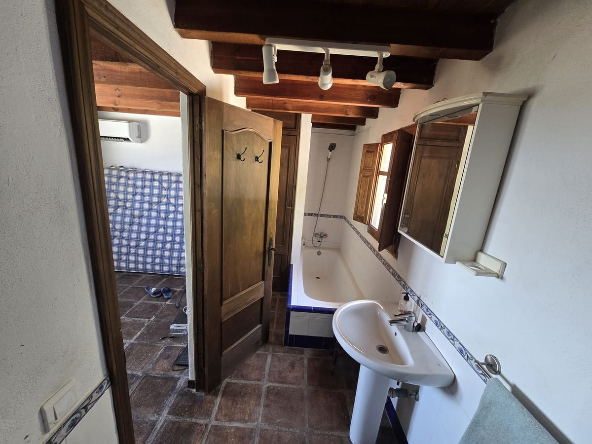 3-slaapkamer villa nabij Monda in Monda - foto 14