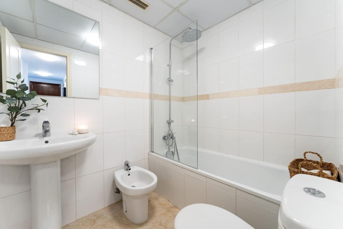Drie-slaapkamerappartement in Estepona in Estepona - foto 16