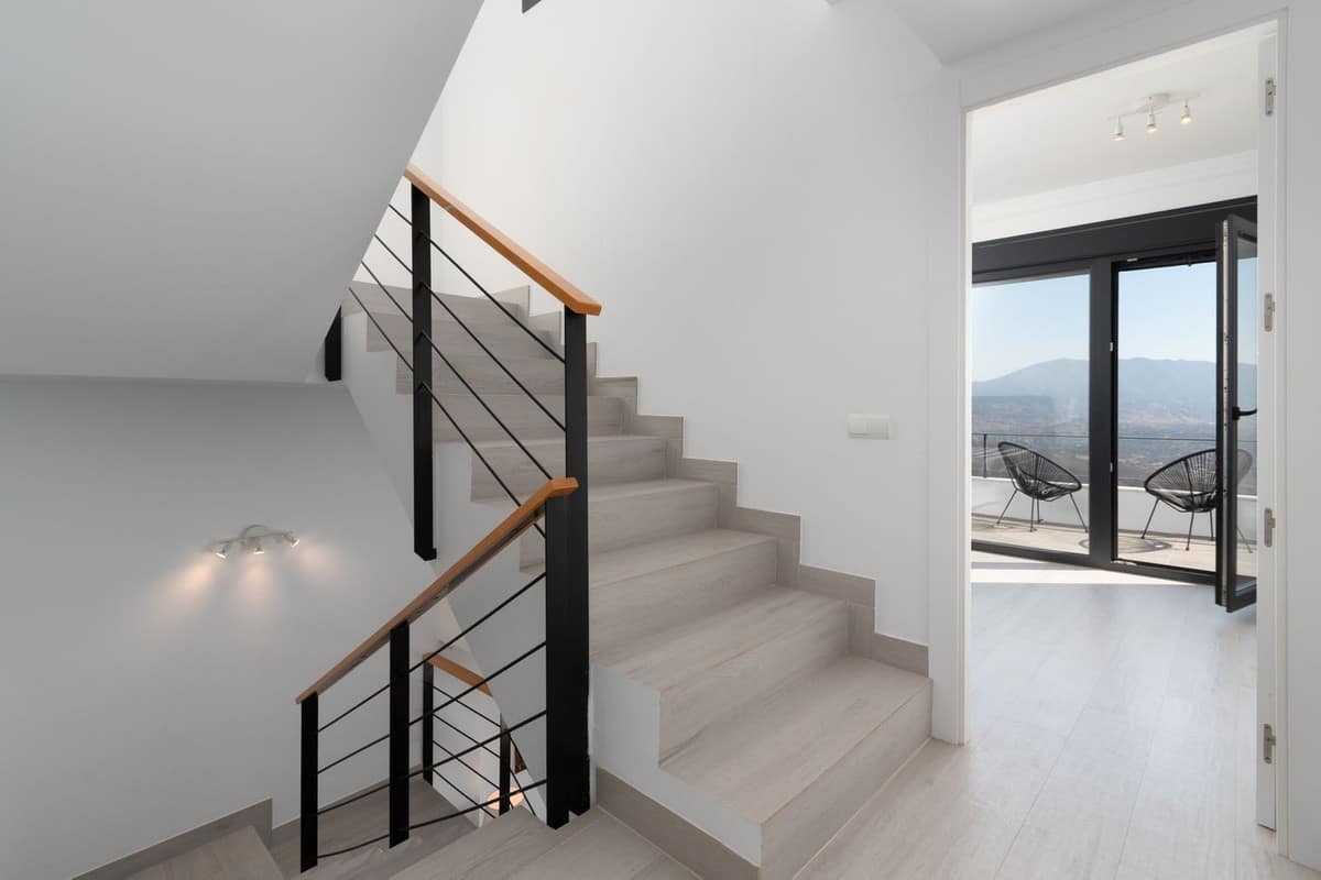 Hoekwoning met panoramisch uitzicht in La Mairena, Marbella Oost in La Mairena - foto 5