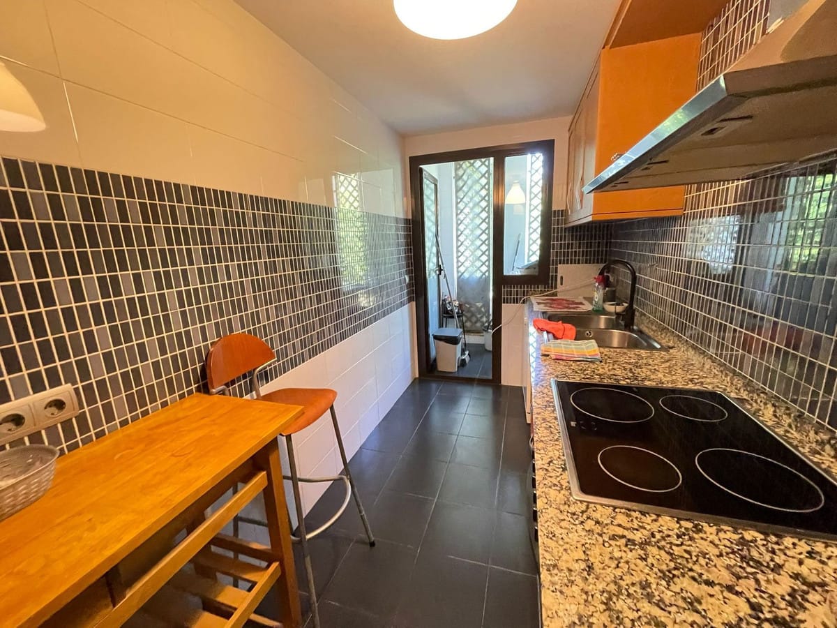 Appartement met 1 slaapkamer in Selwo (Estepona) – 76 m2 wonen + 48 m2 privé tuin in Selwo - foto 12