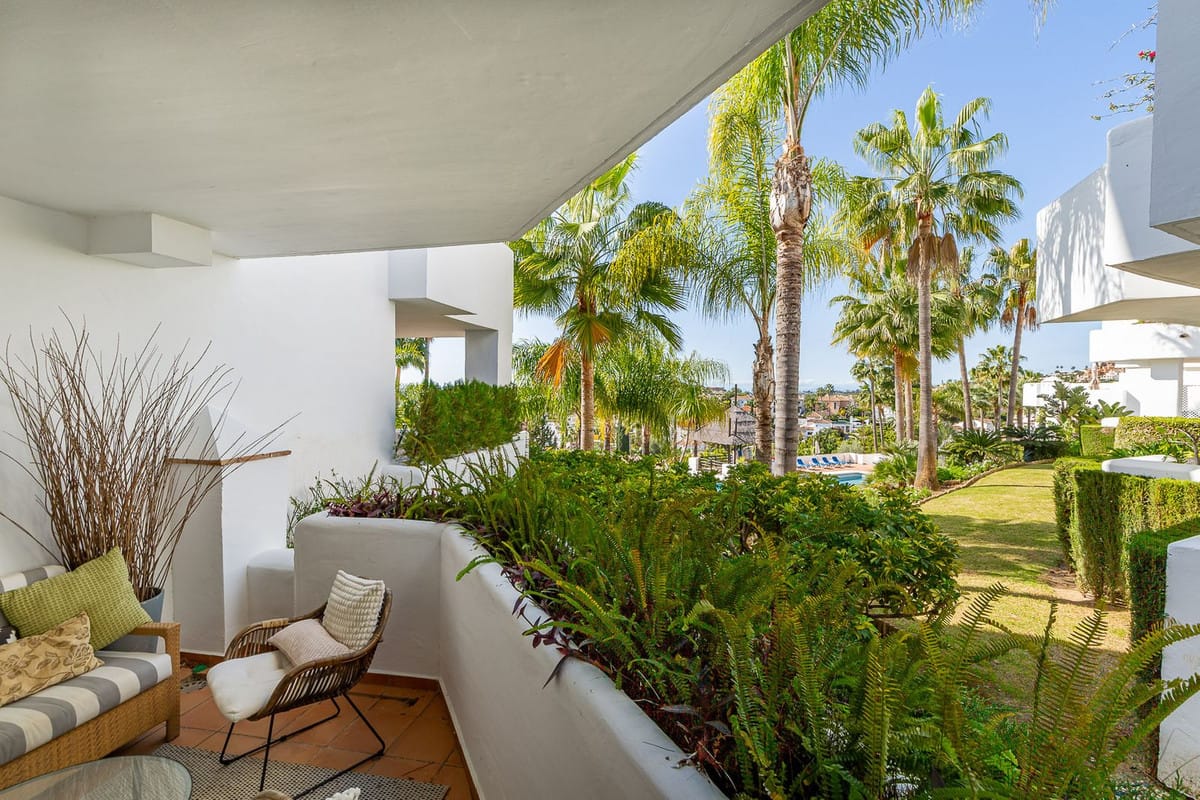 Drie-slaapkamer appartement in Nueva Andalucía (Las Tortugas de Aloha) in Nueva Andalucía - foto 15