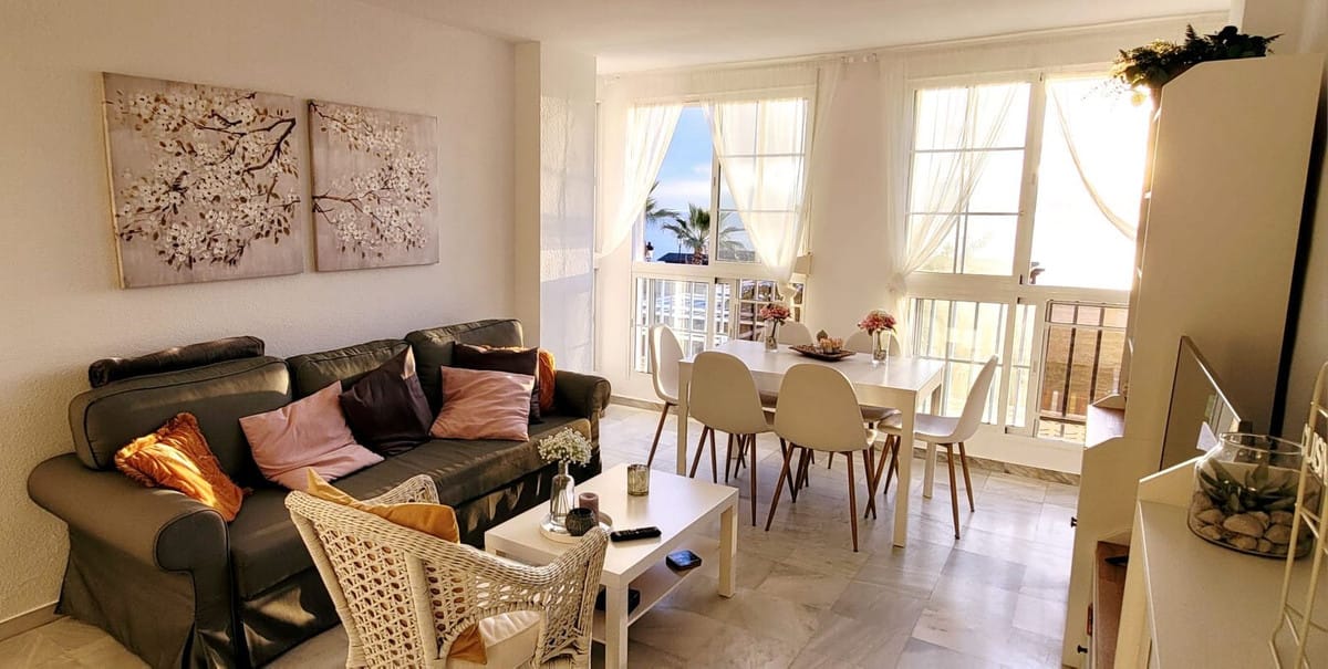 2-slaapkamerappartement aan zee in San Luis de Sabinillas in San Luis de Sabinillas - foto 2