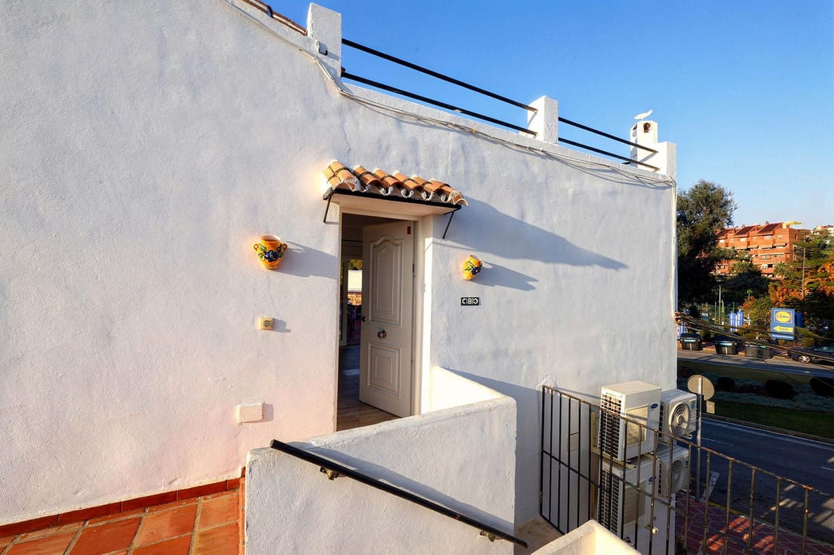 Twee-slaapkamerappartement in Benalmádena in Benalmadena - foto 2