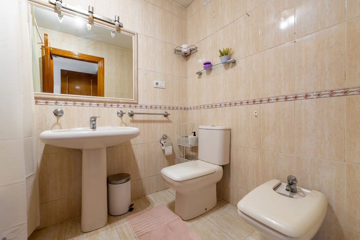 2 bedroom Apartment in Fuengirola in Fuengirola - foto 16