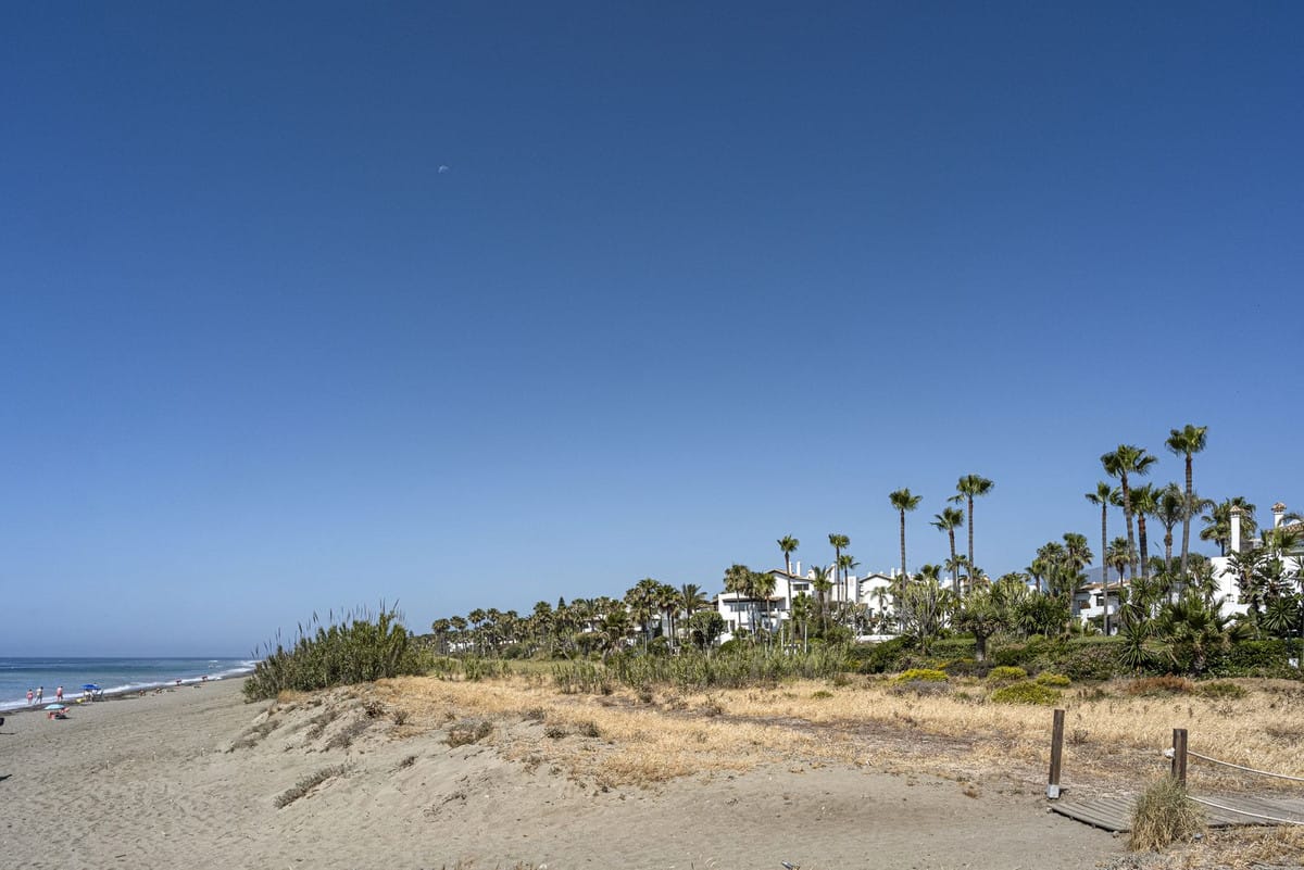 Exclusief gerenoveerd appartement in Costalita, op slechts 100 meter van het strand in Costalita - foto 4