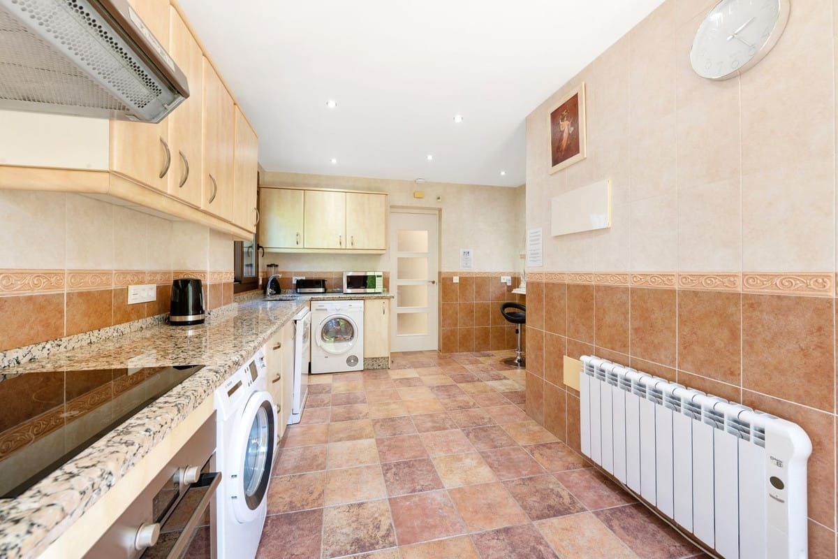 Vijf-slaapkamervilla in Atalaya Alta in Atalaya - foto 6