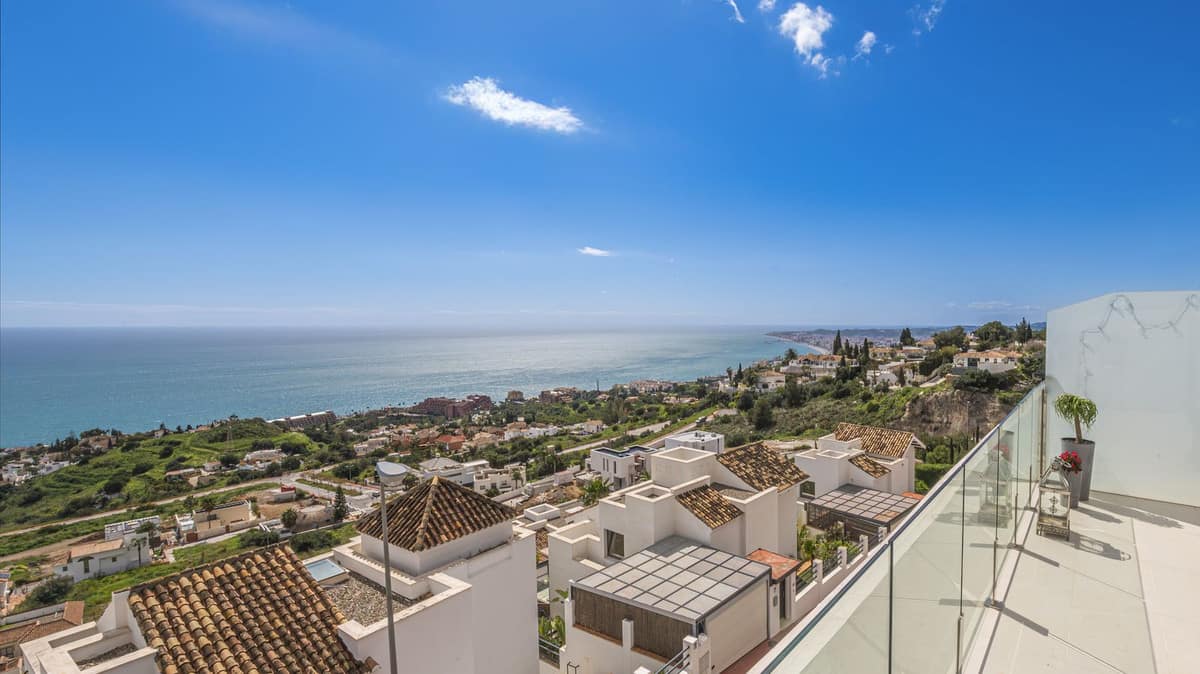 Drie-slaapkamer penthouse in Benalmádena in Benalmadena - foto 4