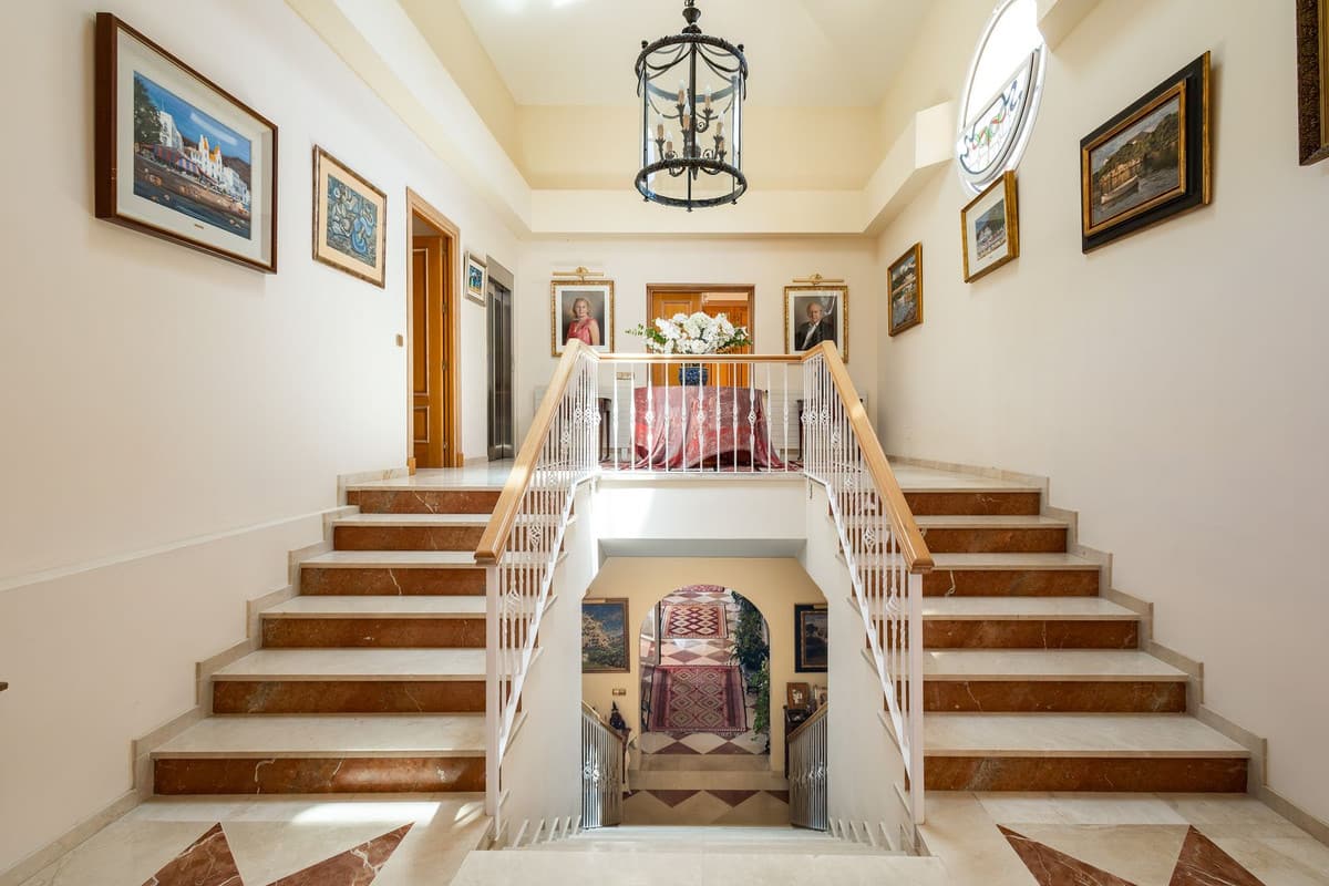 7-slaapkamer villa in El Paraiso, Benahavís in El Paraiso - foto 11