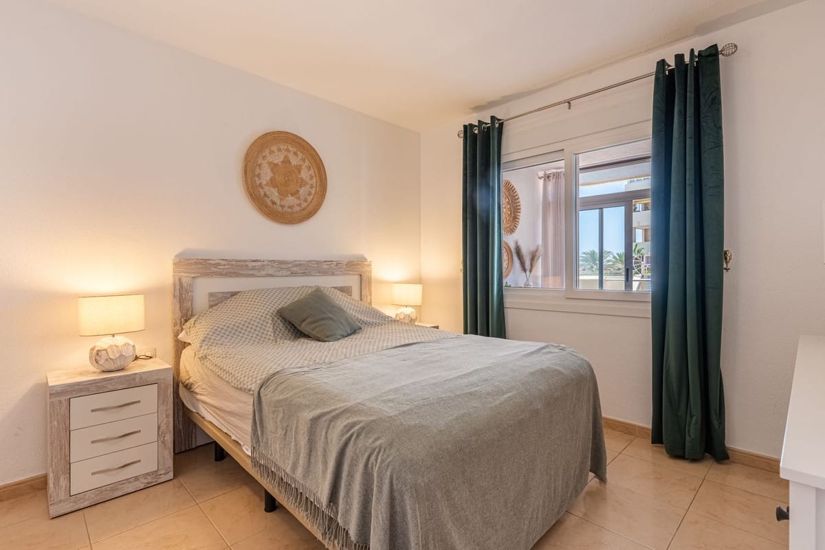 Één-slaapkamer appartement in Estepona, Puerto Paraíso in Estepona - foto 12