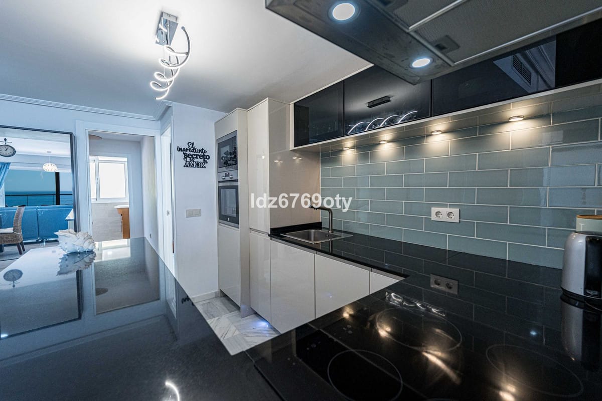 Exclusief appartement aan het strand met 3 slaapkamers in Torrequebrada, Benalmádena Costa in Benalmadena Costa - foto 20