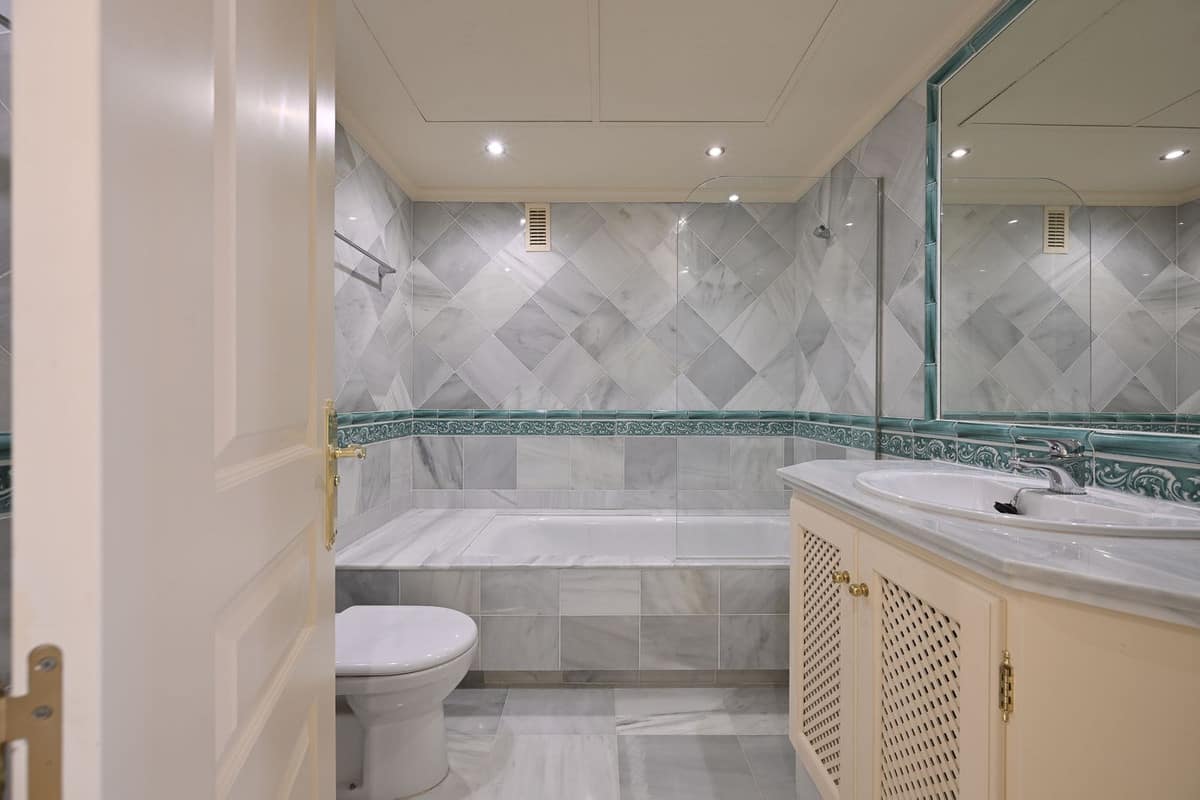 Drie-slaapkamerappartement in Benahavís met panoramisch zeezicht in Benahavís - foto 17